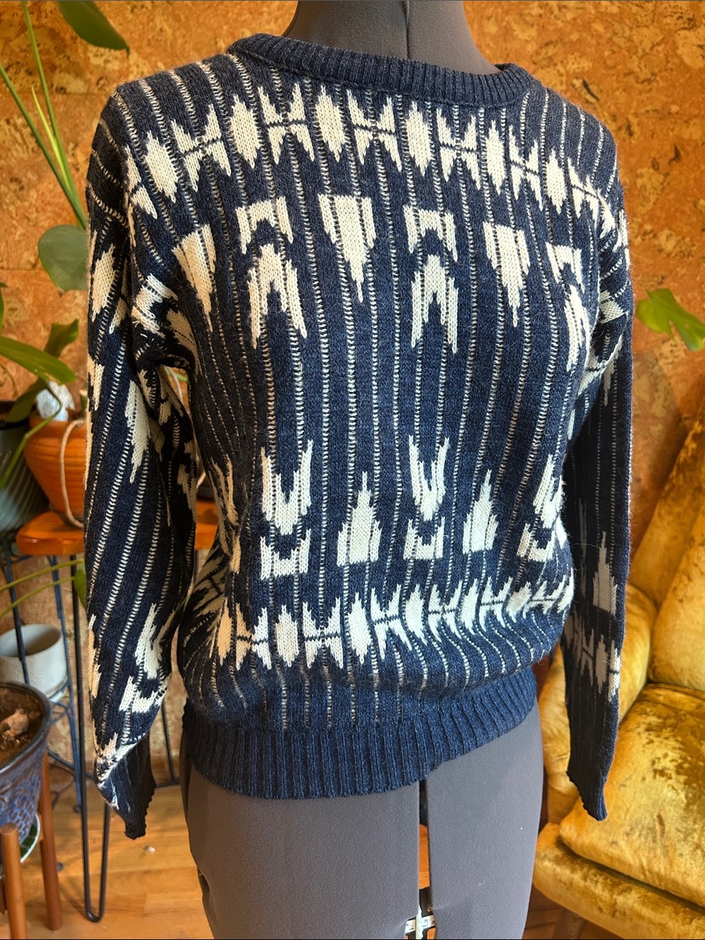 Gorgeous Navy & Cream Geometric Crewneck Sweater